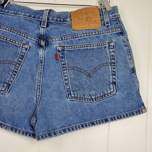 Levis 550 Vintage y2k 90s relaxed fit shorts with zipper and blank tab size 11 - Picture 10 of 12